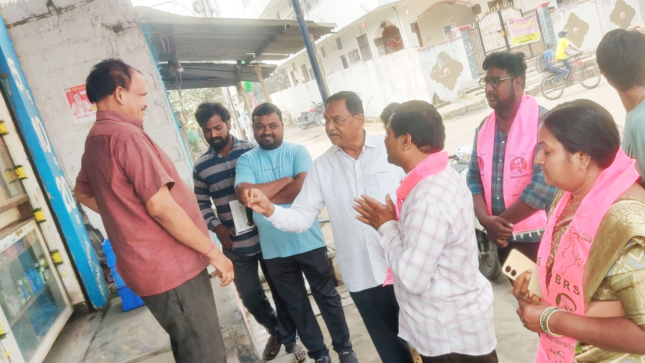 BRS Candidates | బీఆర్‌ఎస్‌ అభ్యర్థులను గెలిపించాలి : మాజీ ఎమ్మెల్యే మనోహర్‌ రెడ్డి