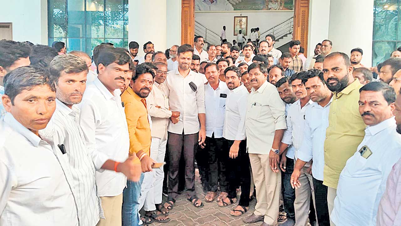 దొంగ ఓట్లతోనే గెలిచావా..?