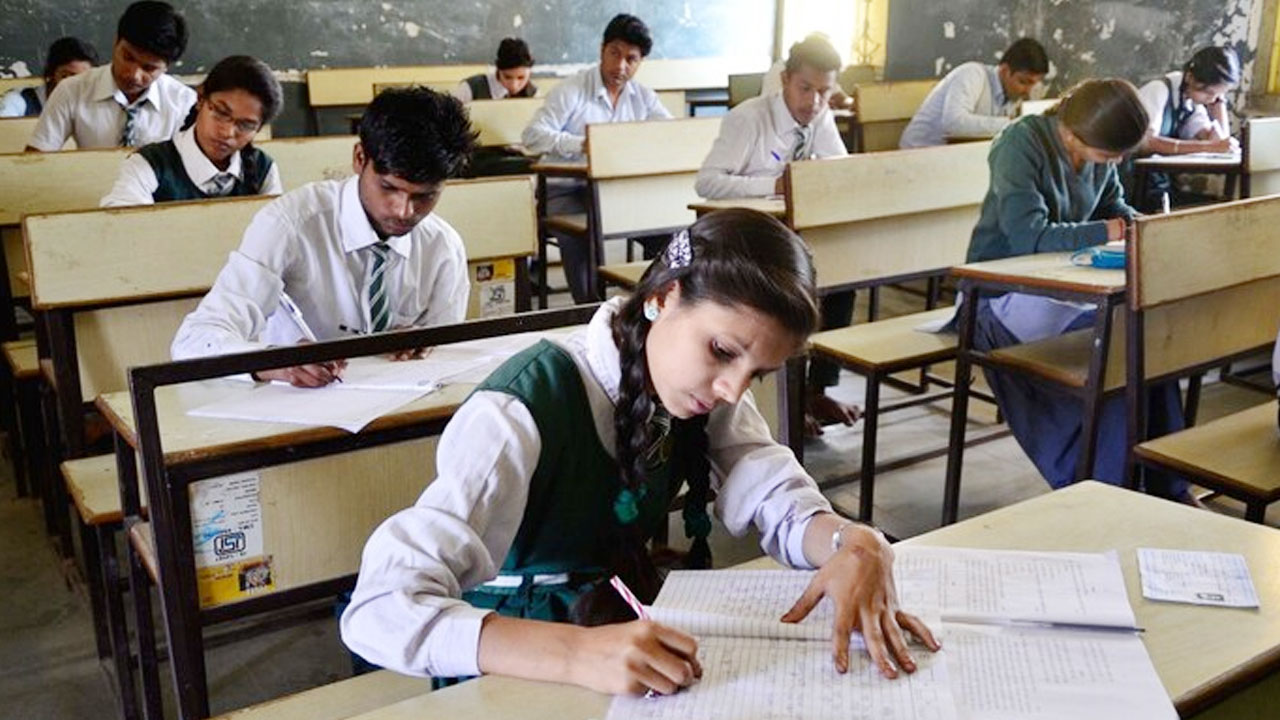 SSC Exams | ఏపీలో పదో తరగతి పబ్లిక్‌ పరీక్షల్లో స్వల్ప మార్పులు