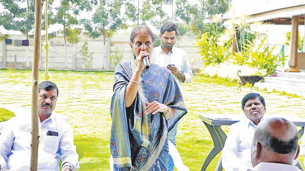 మహేశ్వరం ఎంపీపీ పీఠంపై బీఆర్‌ఎస్‌ జెండా ఎగురేయాలి