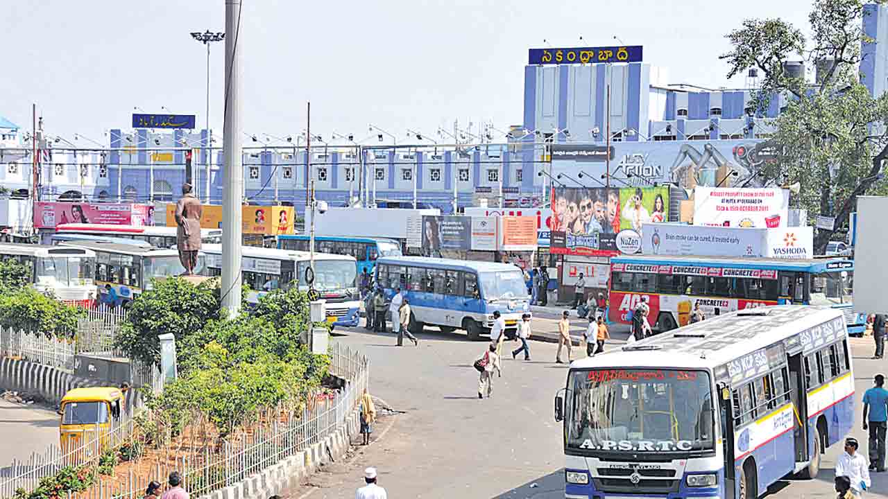 చారిత్రక సికింద్రాబాద్‌ అస్తిత్వాన్ని కాలరాస్తారా?