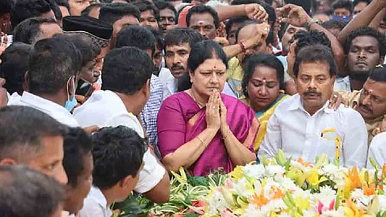 Jayalalitha | తమిళ ప్రజలకు త్వరలో శుభవార్త చెబుతానన్న జయలలిత నెచ్చెలి శశికళ.. కొత్తపార్టీ పెడుతారా..?
