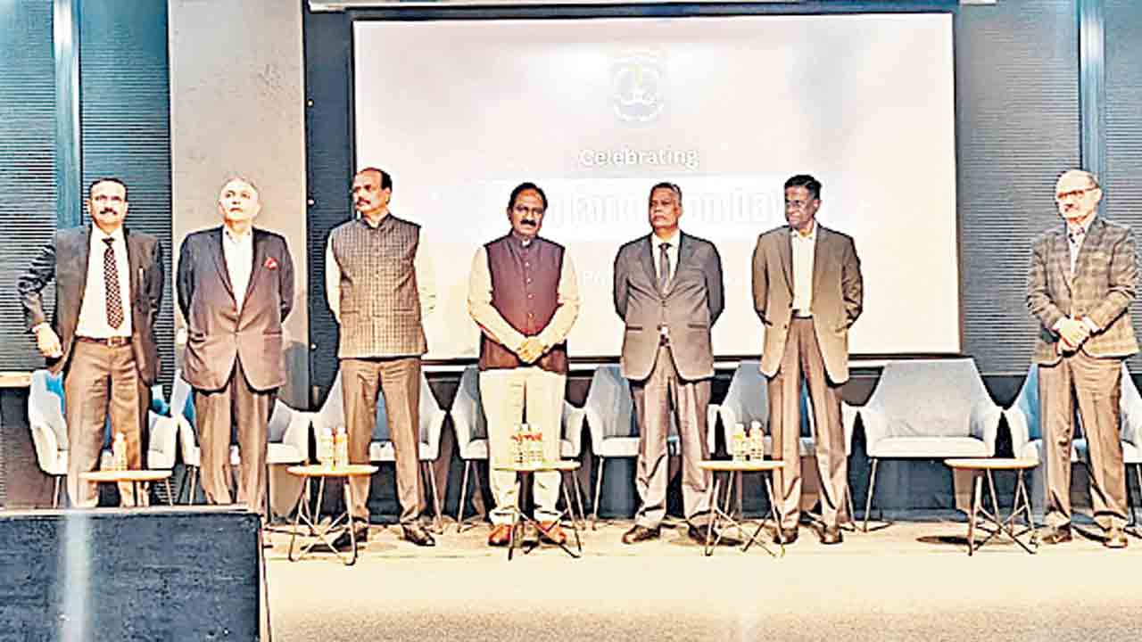 సీపీలతోనే సైబరాబాద్‌కు విశిష్ట స్థానం