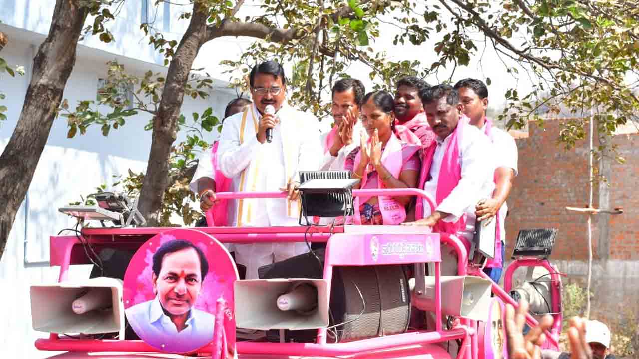 అబద్ధపు హామీలతో మోసపోవద్దు