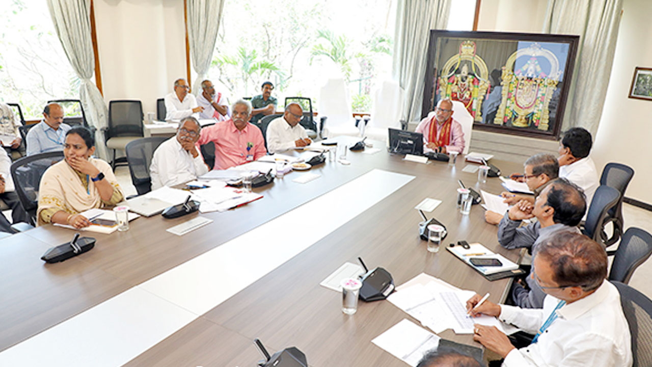 TTD | వేసవిలో భక్తుల రద్దీ దృష్ట్యా తిరుమలలో విస్తృత ఏర్పాట్లు : టీటీడీ