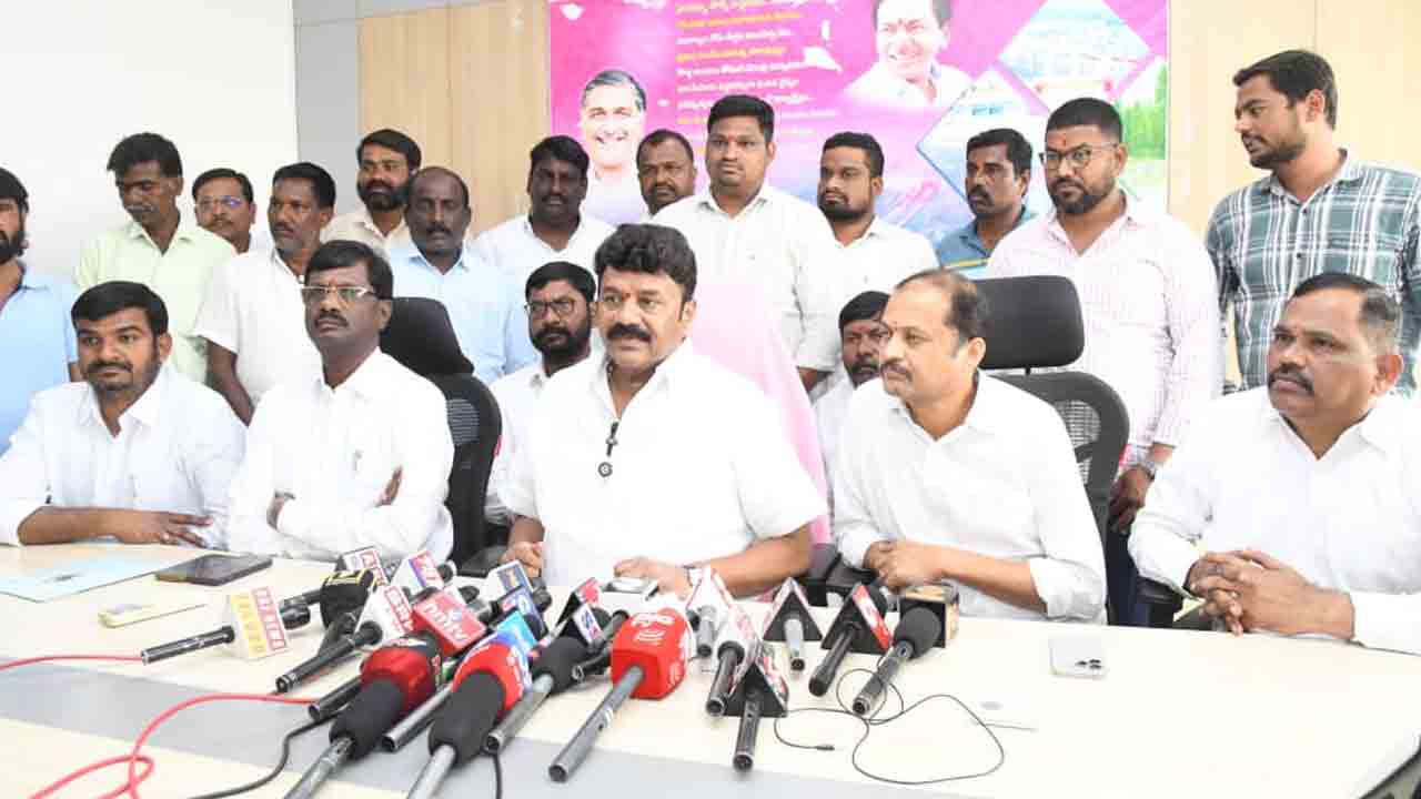 Talasani Srinivas Yadav | పోలీసులను అడ్డుపెట్టుకొని అధికారం నడిపిస్తున్న కాంగ్రెస్‌ పార్టీ : ఎమ్మెల్యే తలసాని శ్రీనివాస్ యాదవ్