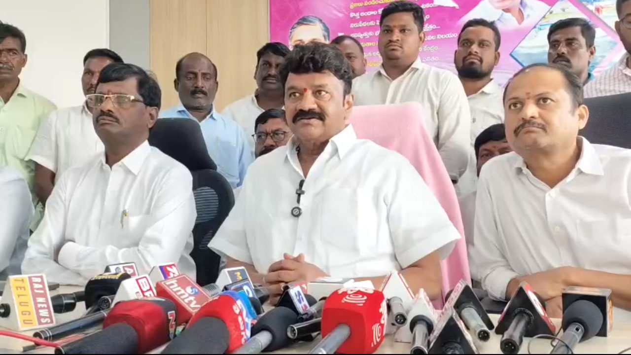 Talasani Srinivas Yadav | మున్సిపల్ ఎన్నికల్లో  మద్యం, డబ్బు పంపిణీతో కాంగ్రెస్‌  గెలుపు  : మాజీ మంత్రి తలసాని