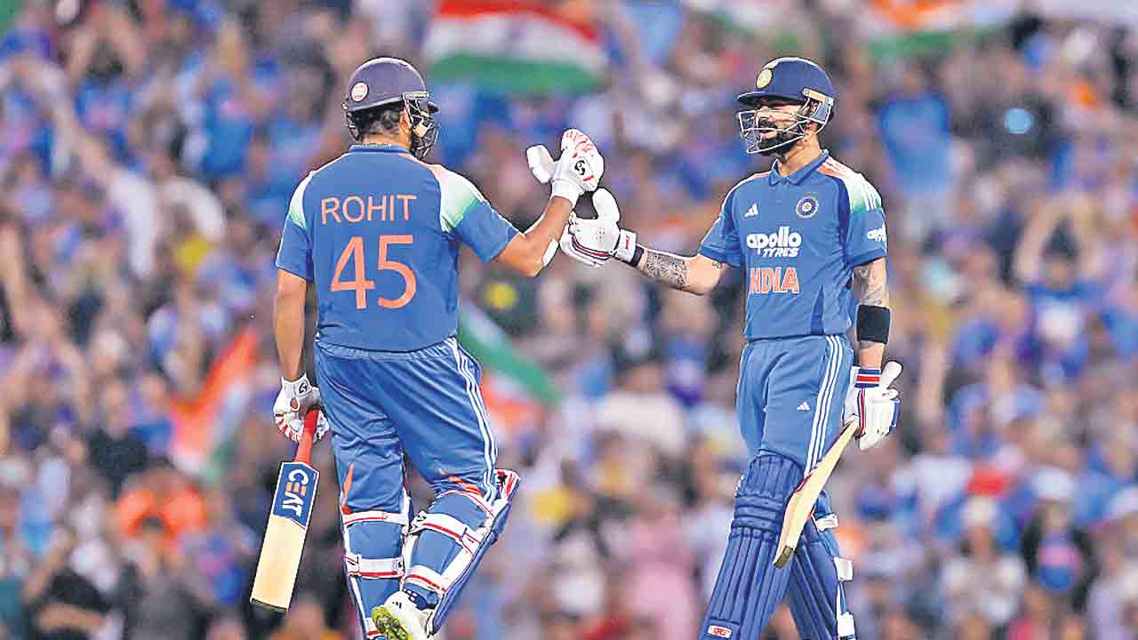 గ్రేడ్‌ బిలో రోకో.. వార్షిక కాంట్రాక్టులు ప్రకటించిన బీసీసీఐ