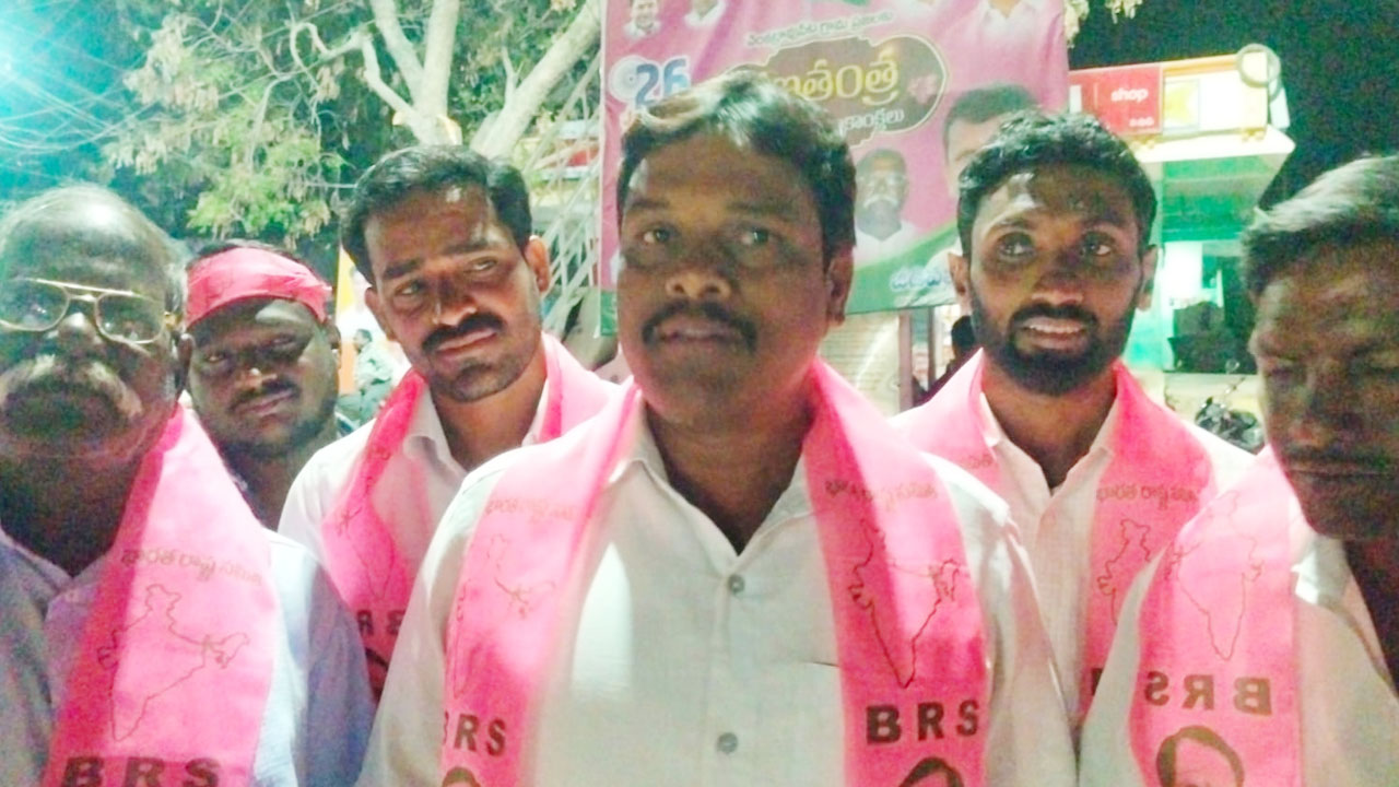 BRS Victory | బీఆర్‌ఎస్ గెలుపు పట్ల వెంకట్రావుపేటలో సంబరాలు