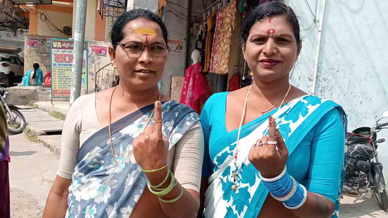 Transgenders | డబ్బులకు అమ్ముకోకుండా ఓటు హక్కును వినియోగించుకోవాలి : ట్రాన్స్ జెండర్స్