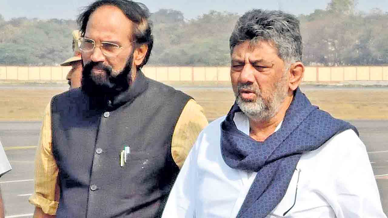 డీకే శివకుమార్‌తో ఉత్తమ్‌ భేటీ.. నైని కోల్‌మాల్‌ మున్సిపల్‌ ఎన్నికలపై చర్చ