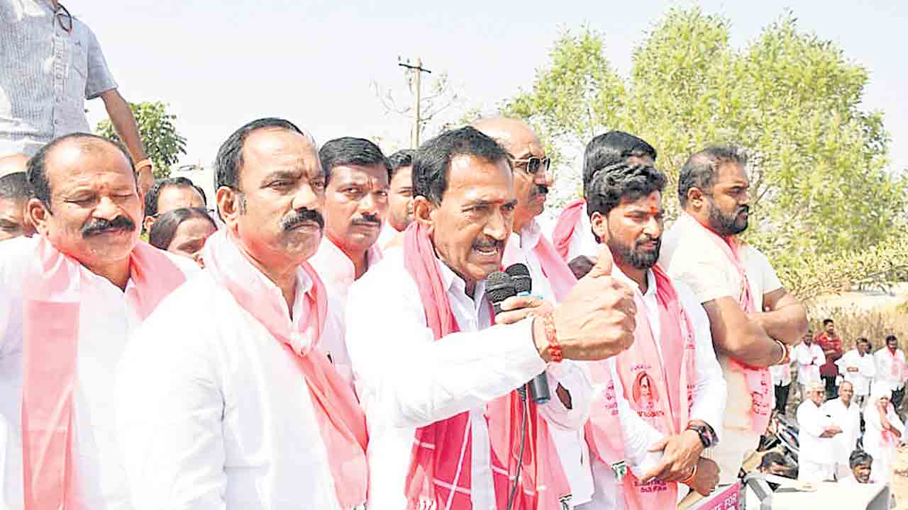 నాడు రెచ్చగొట్టి.. నేడు ముఖం చాటేసిన రేవంత్‌