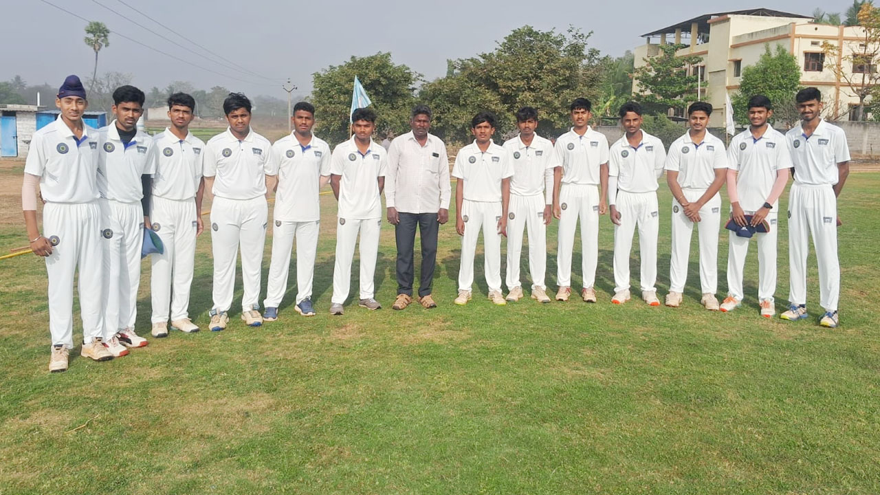 Cricket | అండర్‌-19 క్రికెట్‌ పోటీల్లో వరంగల్‌ జట్టు శుభారంభం