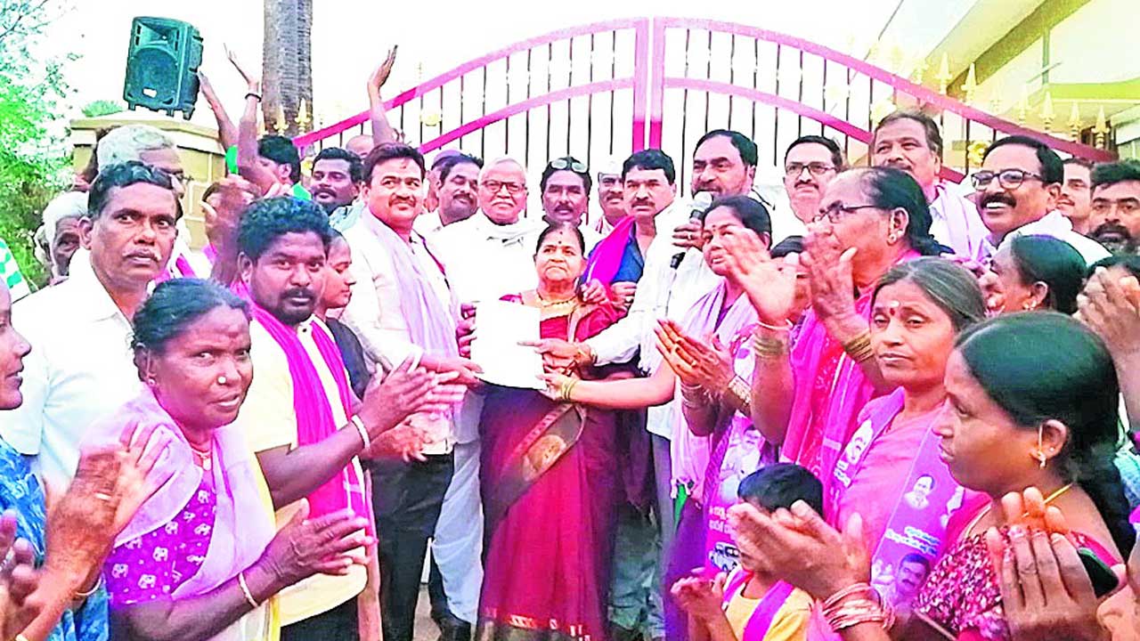 బీఆర్‌ఎస్‌తోనే ప్రగతి