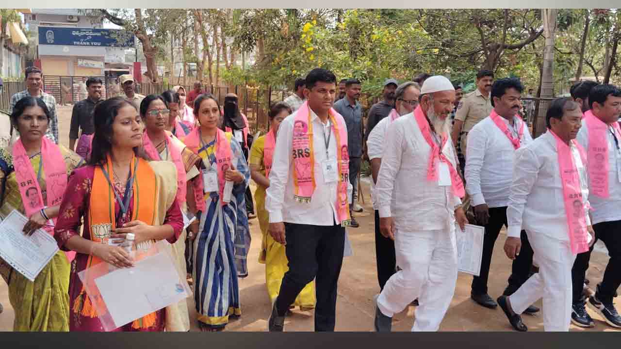 Zaheerabad Municipality | జహీరాబాద్ మున్సిపల్‌ చైర్మన్ ఎన్నిక వాయిదా