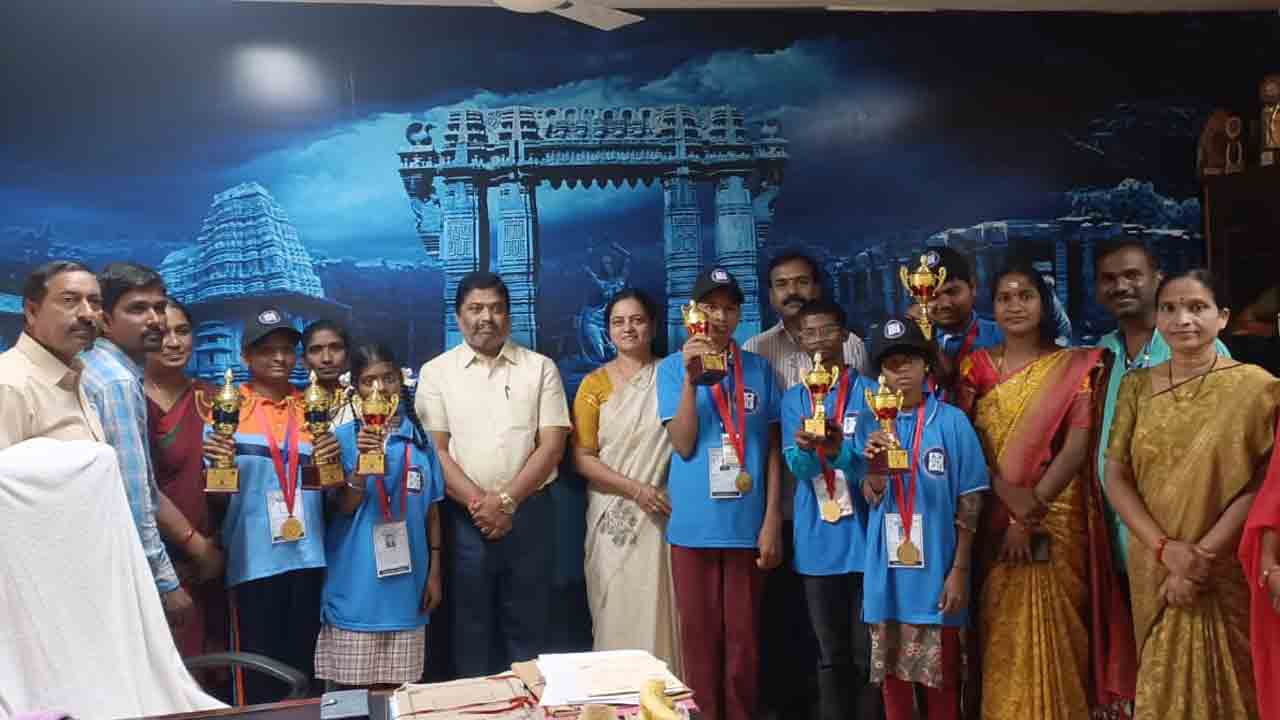 Hanumakonda | రాష్ట్రస్థాయి క్రీడాపోటీల్లో దివ్యాంగ విద్యార్థులకు పతకాలు
