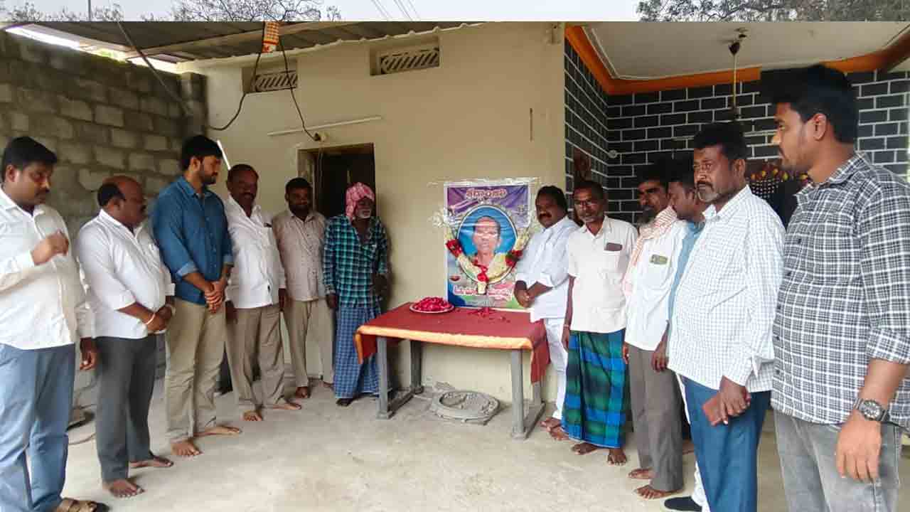 Dharmasagar | బాధిత కుటుంబానికి మాజీ ఎమ్మెల్యే ఆరూరి రమేష్ పరామర్శ