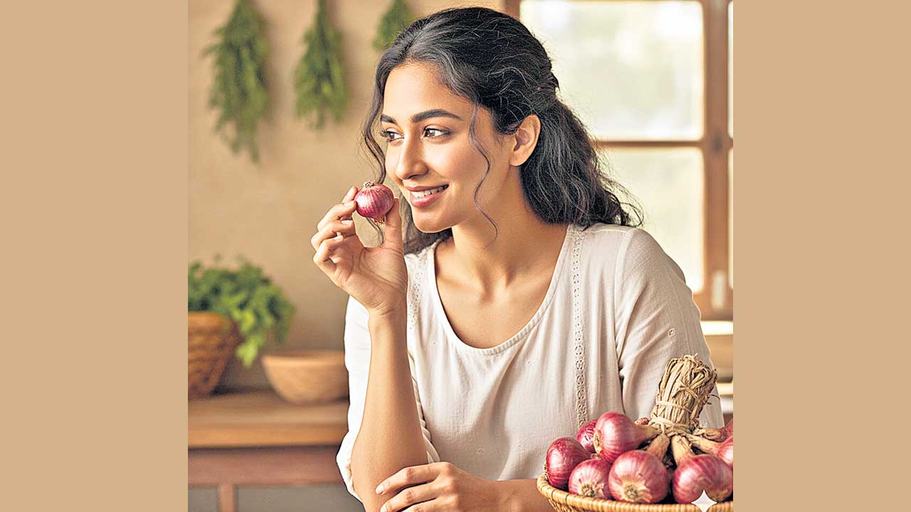 అందానికి ఉల్లి మేలు!