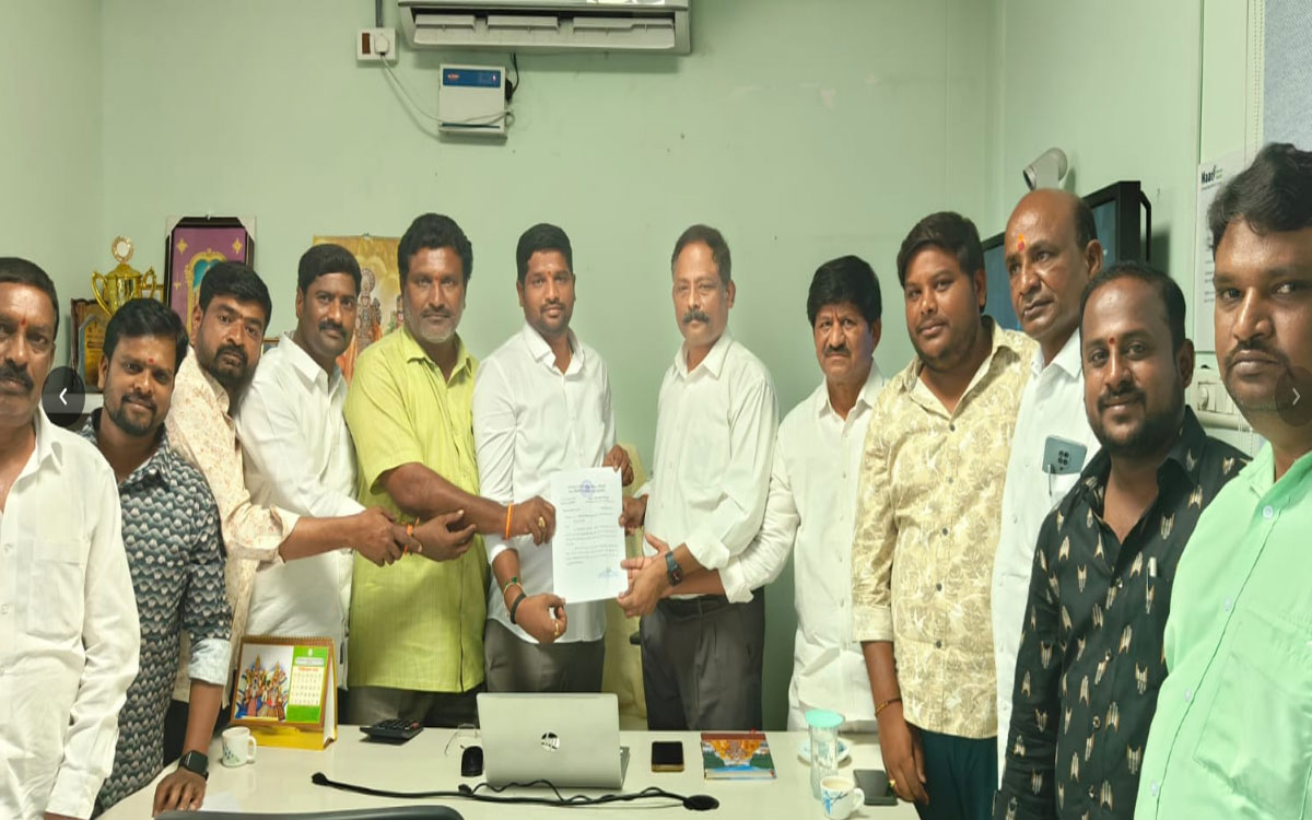 ‘గూడూరు టోల్ వద్ద బీబీనగర్ గ్రామస్తులకు ఉచిత ప్రయాణం కల్పించాలి’