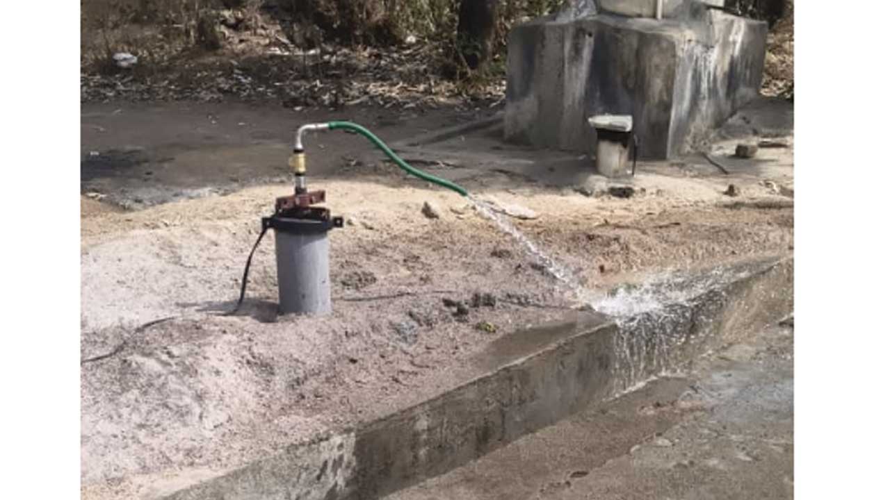 కాంగ్రెస్‌ కోడ్‌ ఉల్లంఘన