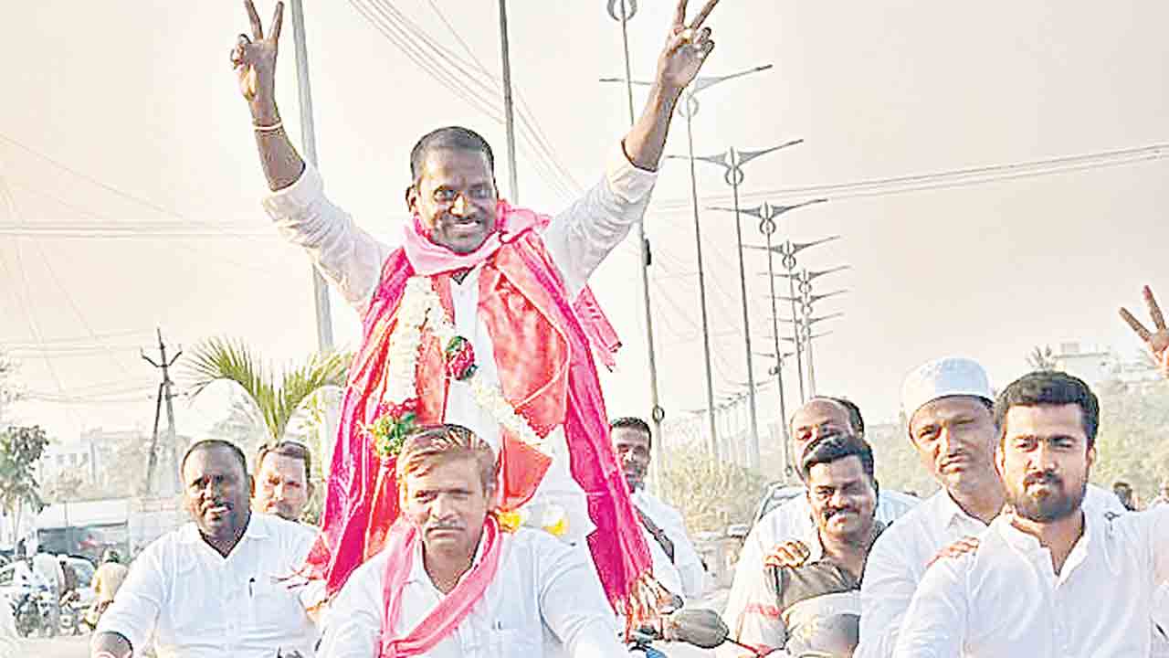 కామారెడ్డిలో కింగ్‌ మేకర్‌గా బీఆర్‌ఎస్‌!