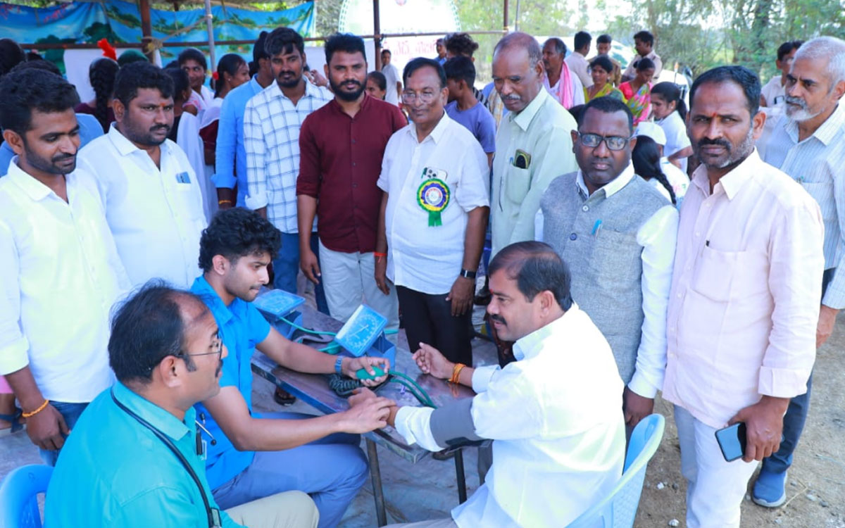 కస్తాలలో మెగా శిబిరం