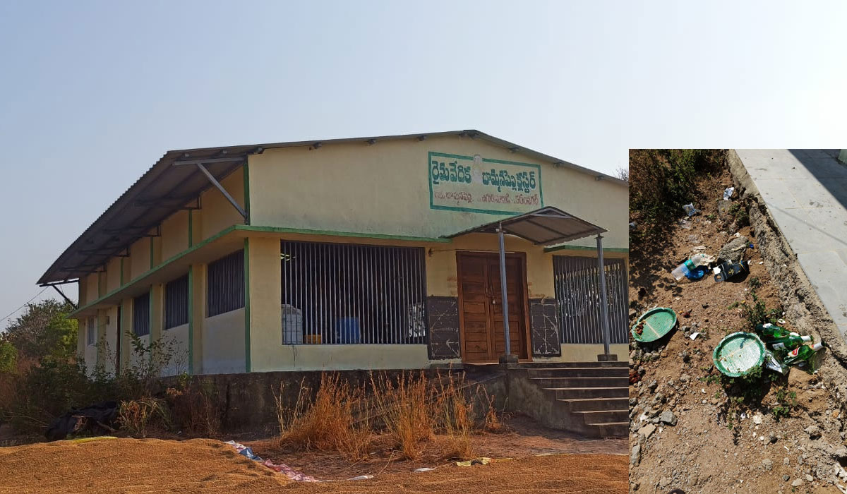 Chigurumamidi | రైతు వేదికలు కావివి.. మందుబాబులకు అడ్డాలు