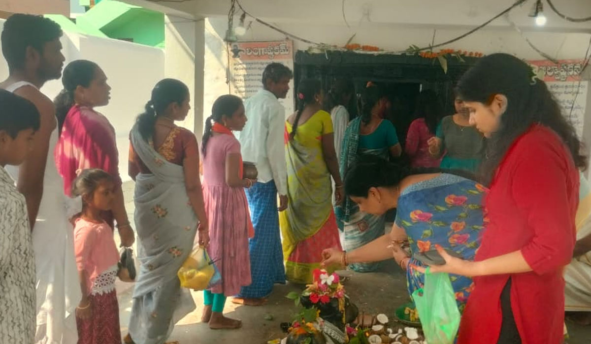 Chigurumamidi | చిగురుమామిడి మండలంలో శివ నామస్మరణతో మార్మోగిన ఆలయాలు