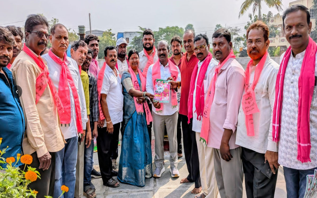 Municipal Elections : చిట్యాల మున్సిపాలిటీలో చిరుమర్తి లింగ‌య్య ముమ్మర ప్రచారం