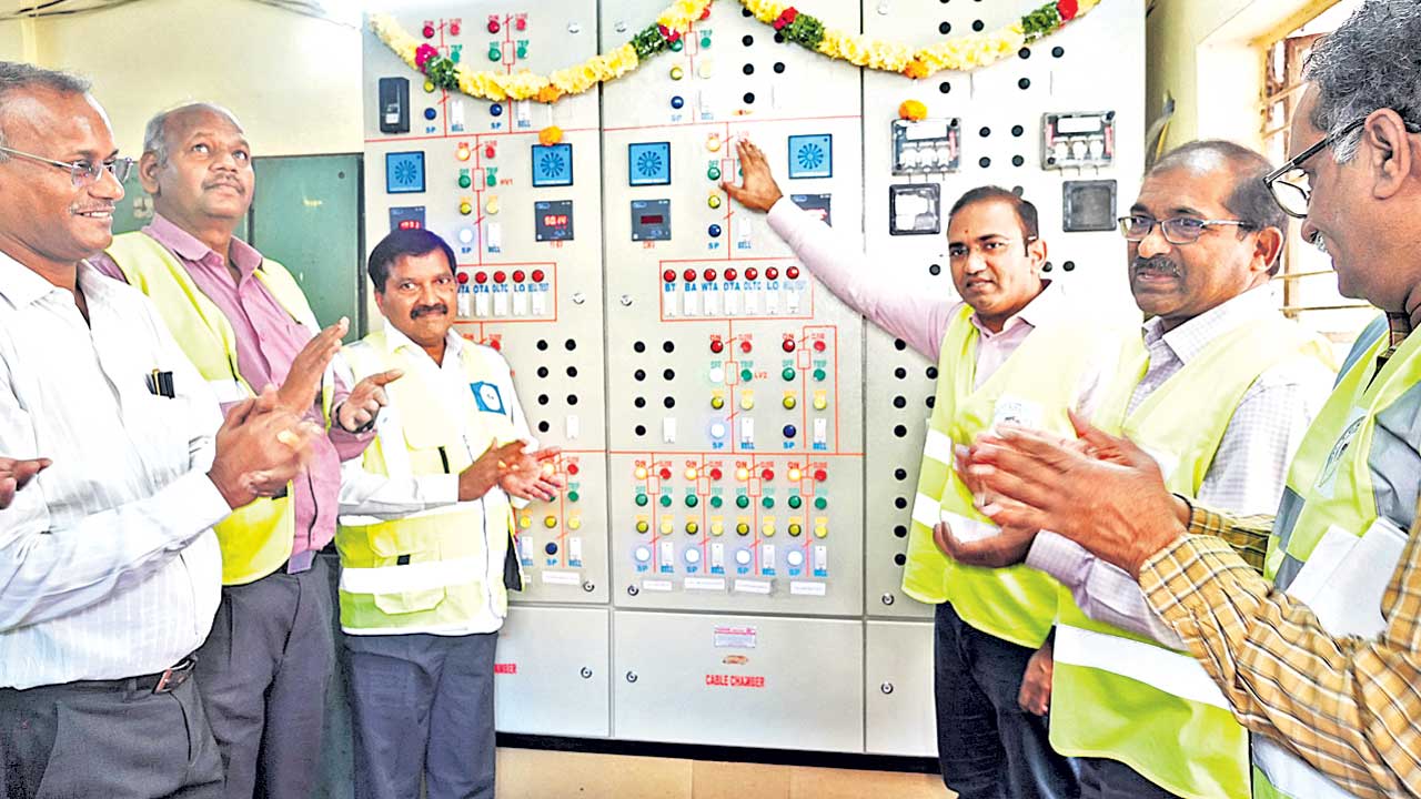 వేసవిలో విద్యుత్‌ ఉద్యోగులు అప్రమత్తంగా ఉండాలి