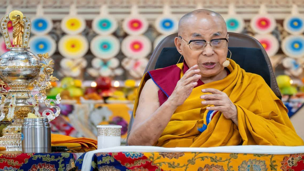 Dalai Lama | దలైలామాకి గ్రామీ అవార్డ్ .. 90 ఏళ్ల వ‌య‌స్సులో అవార్డ్ ద‌క్కించుకొని రికార్డ్