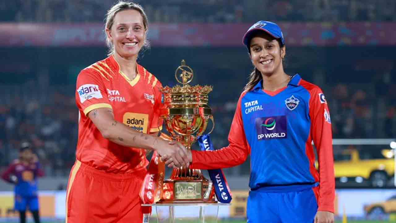 DCW vs GGW | ఎలిమినేటర్‌లో టాస్ నెగ్గిన ఢిల్లీ.. గుజరాత్ ఫైనల్ చేరేనా..!