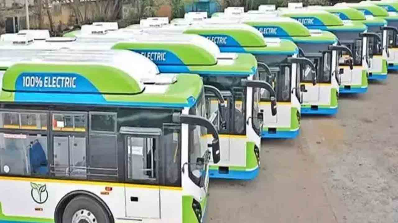 రెట్రో ఫిట్మెంట్‌కు 240 బస్సులు.. టీజీఎస్‌ఆర్టీసీ ఎండీ నాగిరెడ్డి