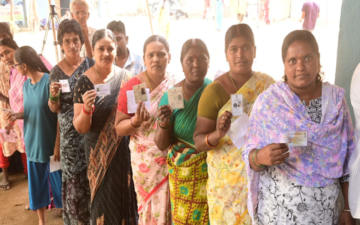 స‌జావుగా ఏదులాపురం మున్సిపల్ పోలింగ్.. 85.35% నమోదు