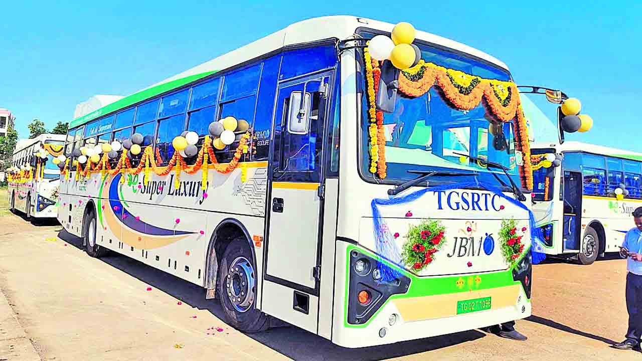 గ్రేటర్‌ వరంగల్‌కు వంద ఎలక్ట్రిక్‌ బస్సులు