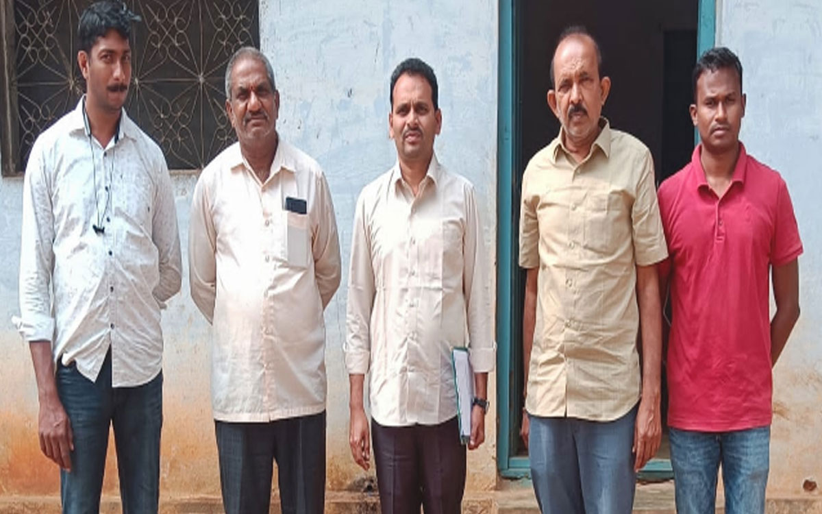 Liquor : టేకులపల్లిలో నాటు సారా పట్టివేత