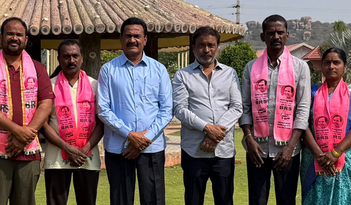 Kamareddy | మేం బీఆర్‌ఎస్‌లోనే ఉన్నాం.. ఏ పార్టీలో చేరబోం.. వదంతుల నేపథ్యంలో  కౌన్సిలర్ల వీడియో