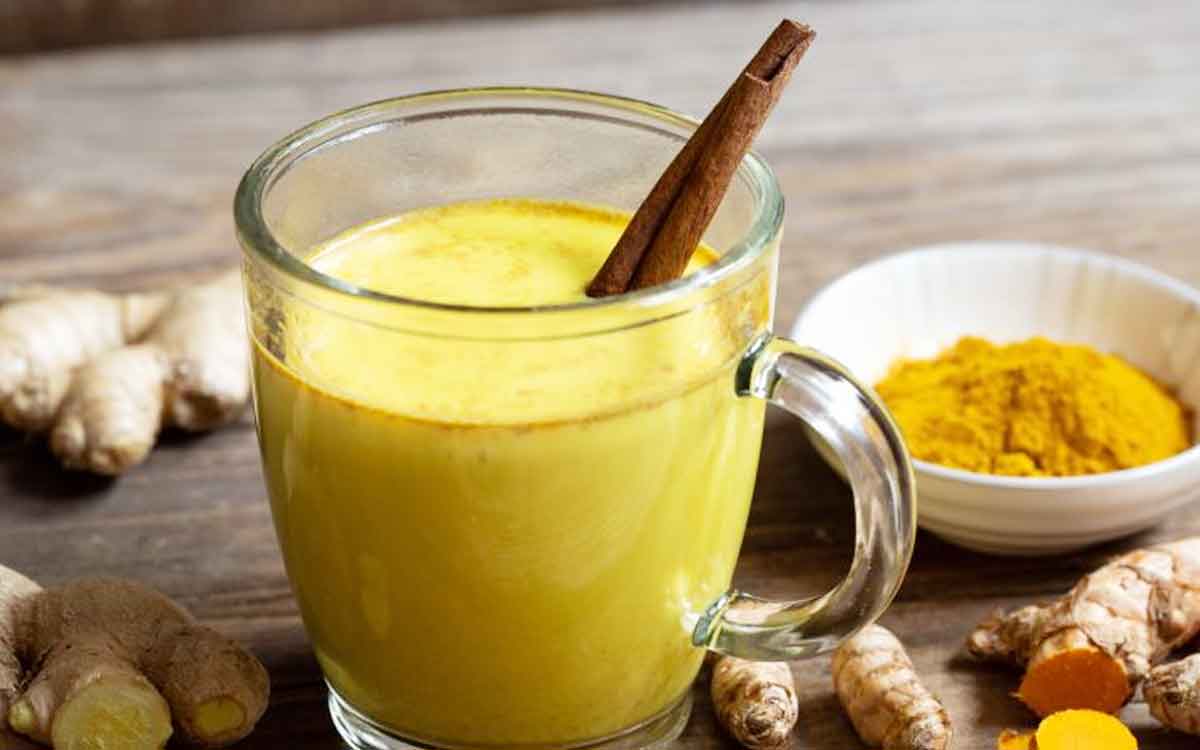 Golden Milk | మీకు గోల్డెన్ మిల్క్ అంటే తెలుసా..? ఎలా త‌యారు చేయాలి..? ఏమేం లాభాలు క‌లుగుతాయి..?