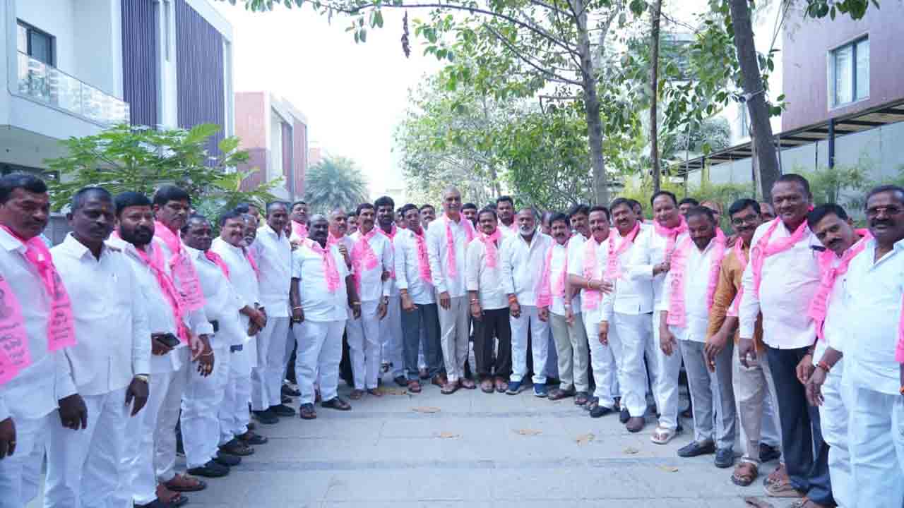 Harish rao |  పటాన్‌చెరులో కాంగ్రెస్‌ పార్టీకి భారీ షాక్.. హరీశ్‌ రావు సమక్షంలో బీఆర్‌ఎస్‌లో చేరికలు