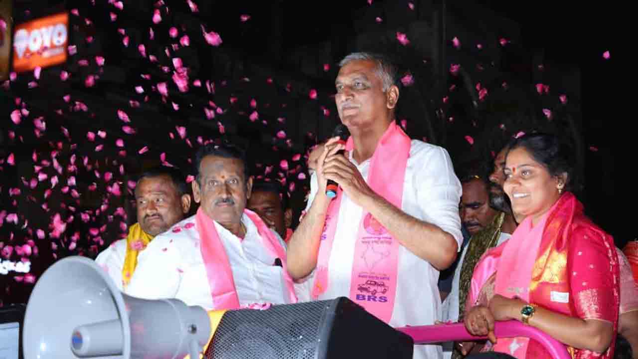 Harish Rao | ఒక్కరోజే 15 కార్నర్ మీటింగ్స్‌.. మున్సిపల్ ఎన్నికల ప్రచారంలో హరీష్ రావు రికార్డ్..!