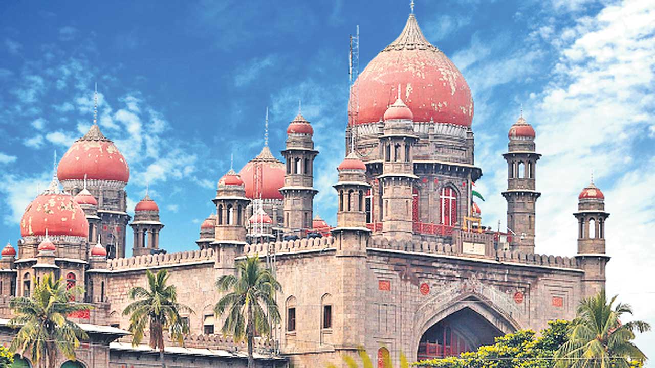 చారిత్రక కట్టడాలను పరిరక్షించాలి