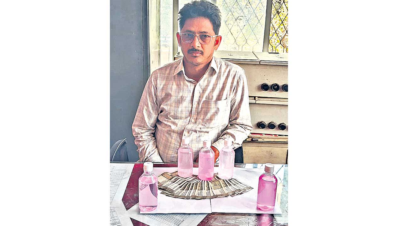 ఏసీబీ వలలో ఎలక్ట్రిసిటీ ఏఈ