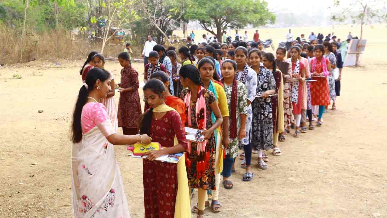 Inter Exams | తెలంగాణలో ఇంటర్ పరీక్షలు ప్రారంభం