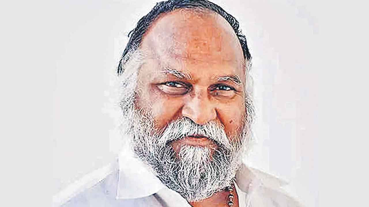 వీహెచ్‌, కుసుమకుమార్‌కు రాజ్యసభ సీట్లు ఇవ్వాలి