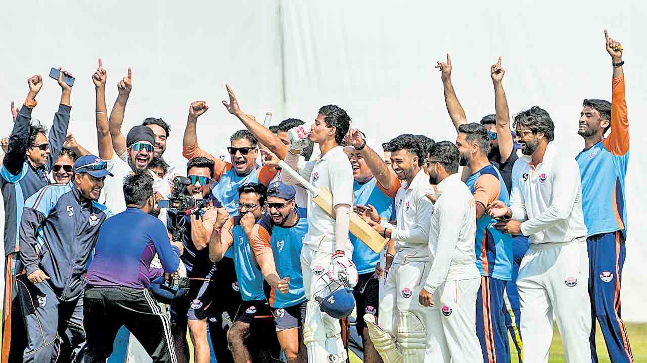 కశ్మీర్‌ కొత్త చరిత్ర