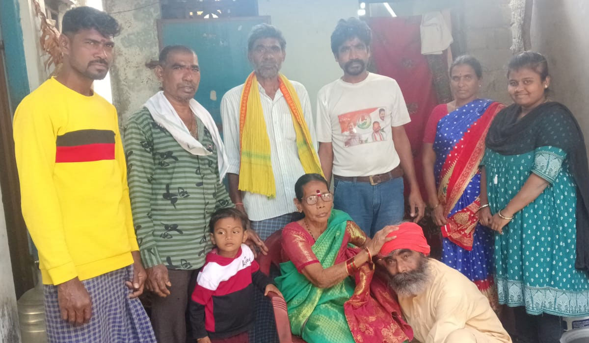 Sulthanabad | 55 ఏళ్ల తర్వాత ఇంటికి.. ఆనందంలో కుటుంబ సభ్యులు