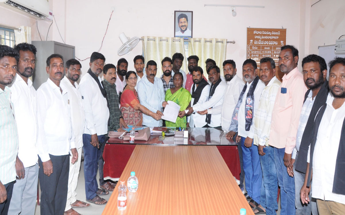 కర్ల రాశేశ్ త‌ల్లి లలితమ్మకు ప్రభుత్వ ఉద్యోగం