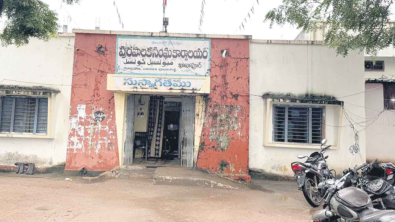 ఖానాపూర్‌ పీఠంపై వీడని ఉత్కంఠ