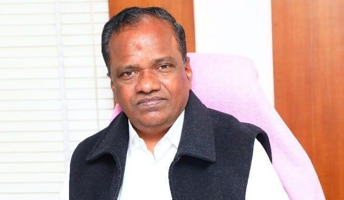 Koleti Damodar | మున్సిపల్ ఎన్నికల్లో బీఆర్ఎస్ ను గెలిపిస్తేనే భవిష్యత్‌.. బీఆర్ఎస్ రాష్ట్ర కార్యదర్శి రాష్ట్ర పోలీస్ హౌసింగ్ బోర్డ్ మాజీ చైర్మన్ కోలేటి దామోదర్