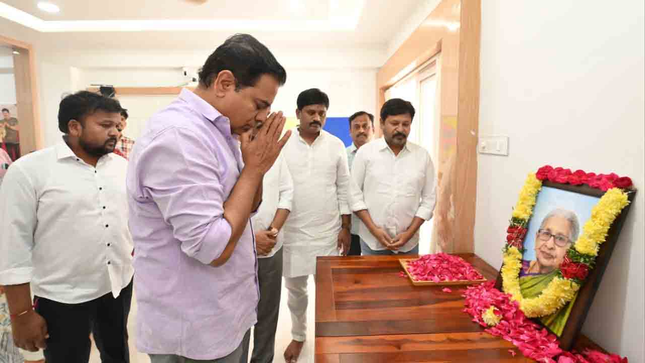 KTR | దర్శకుడు శంకర్‌ను పరామర్శించిన కేటీఆర్..!